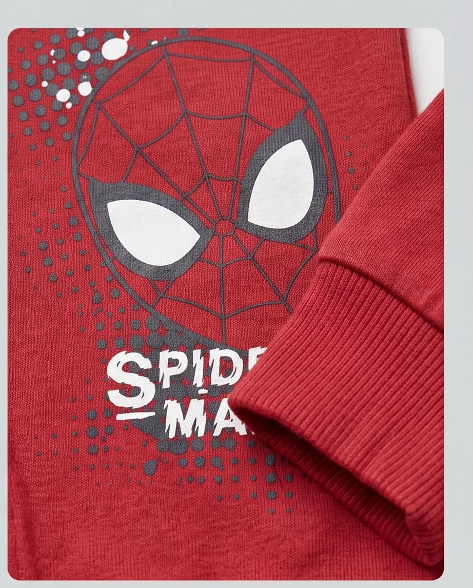 Czerwone spodnie NEXT ze Spider-Manem 2
