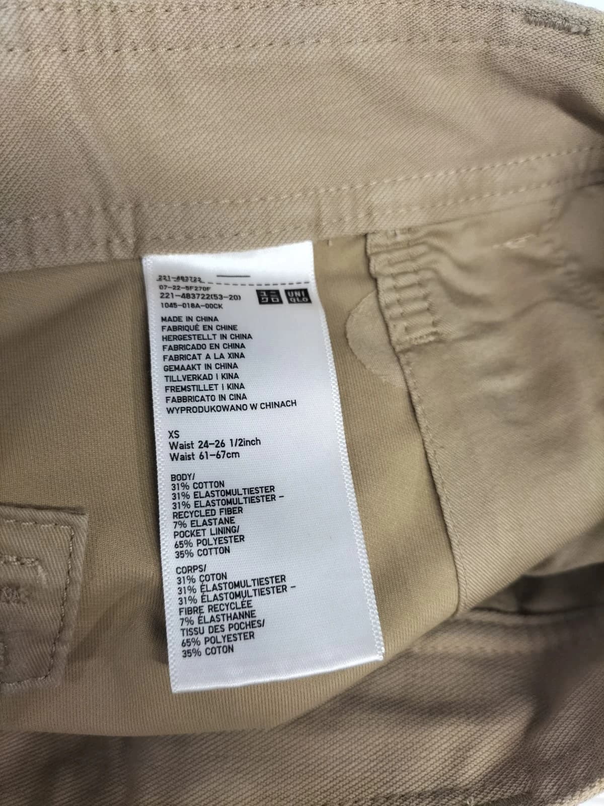 Beżowe spodnie damskie rozmiar XS firma Uniqlo  5