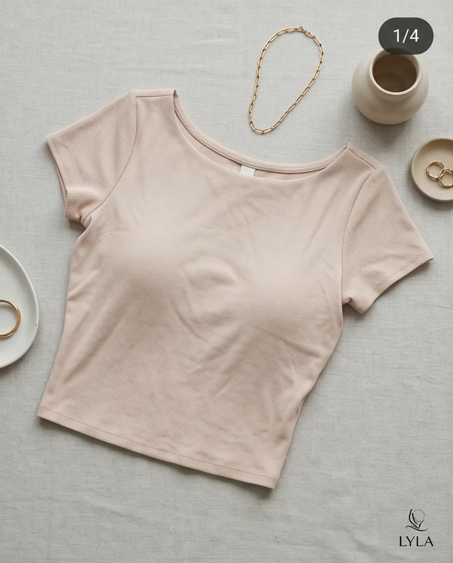 Crop top o prążkowanej strukturze