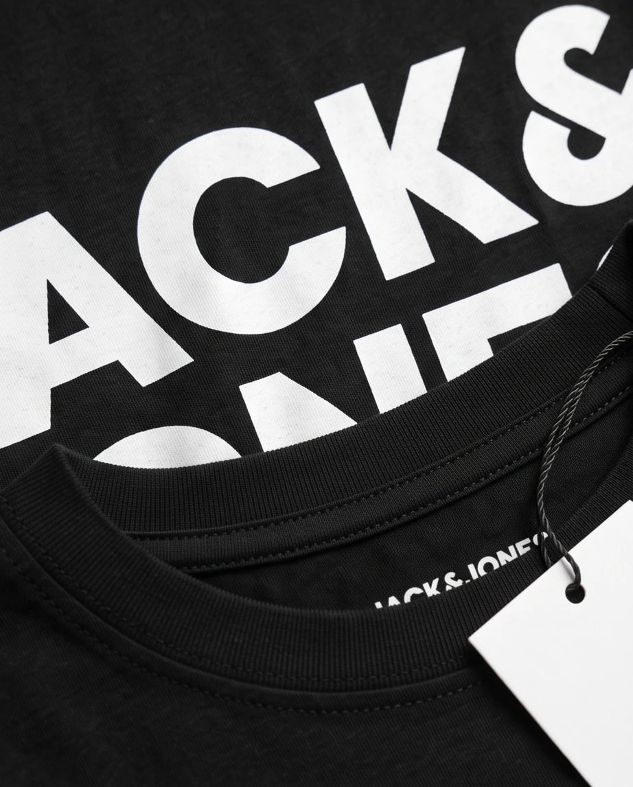 Czarny t-shirt Jack & Jones - widok 2